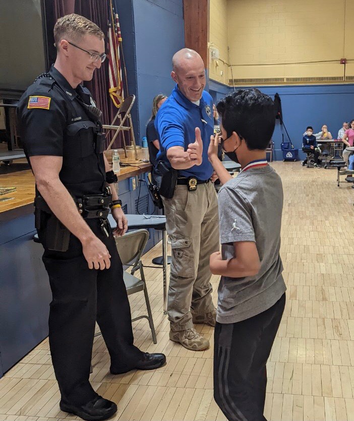 New Windsor Police Officers Visit Vails Gate Scholars Vails Gate